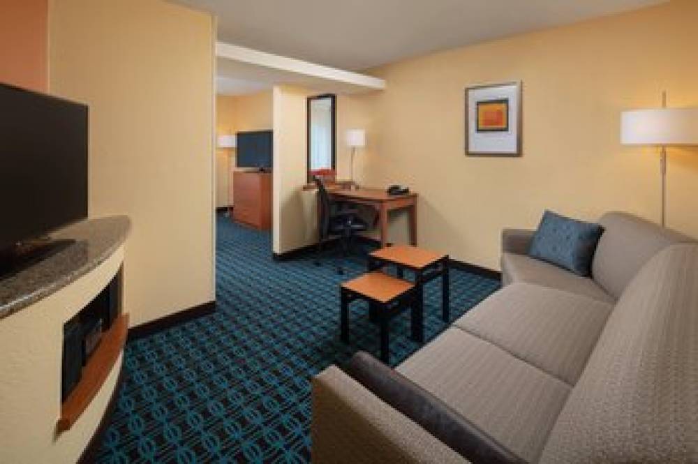 Fairfield Inn And Suites By Marriott Lafayette I-10 6