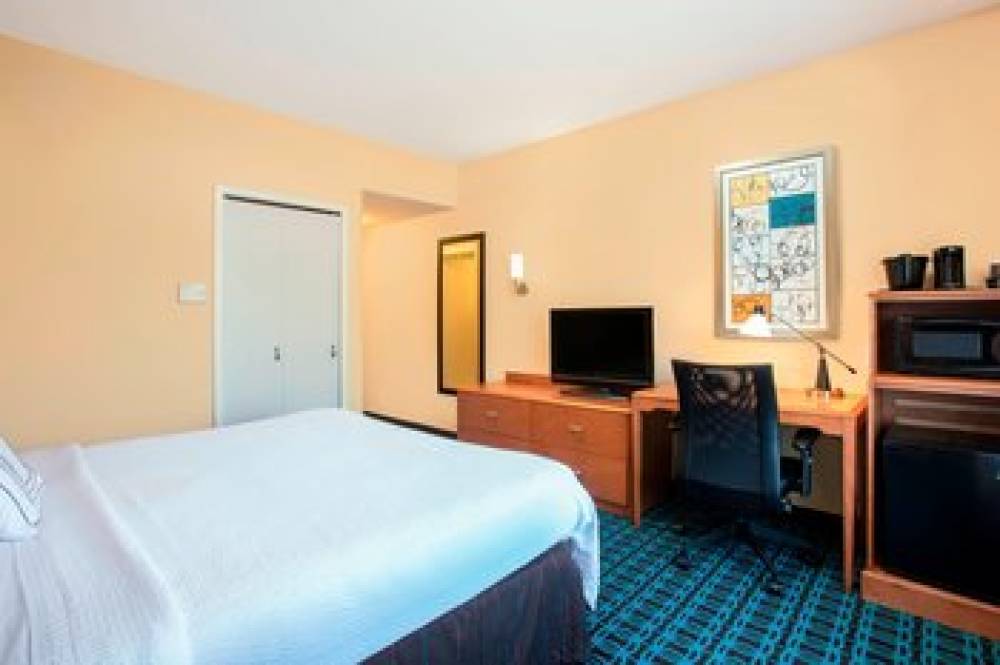 Fairfield Inn And Suites By Marriott Lakeland Plant City 8