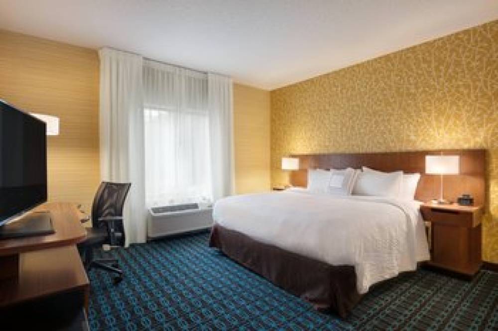 Fairfield Inn And Suites By Marriott Lancaster East At The Outlets 8