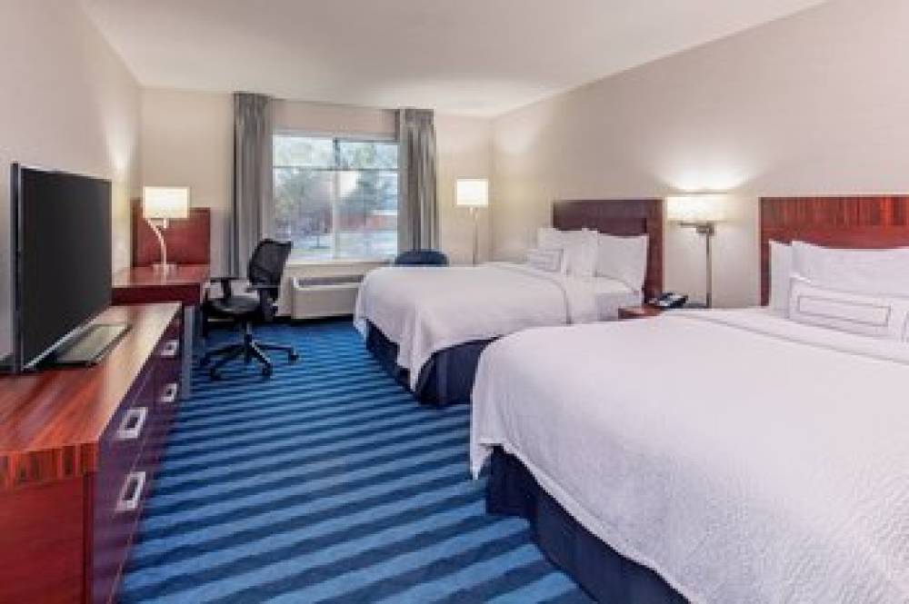 Fairfield Inn And Suites By Marriott Lancaster 8