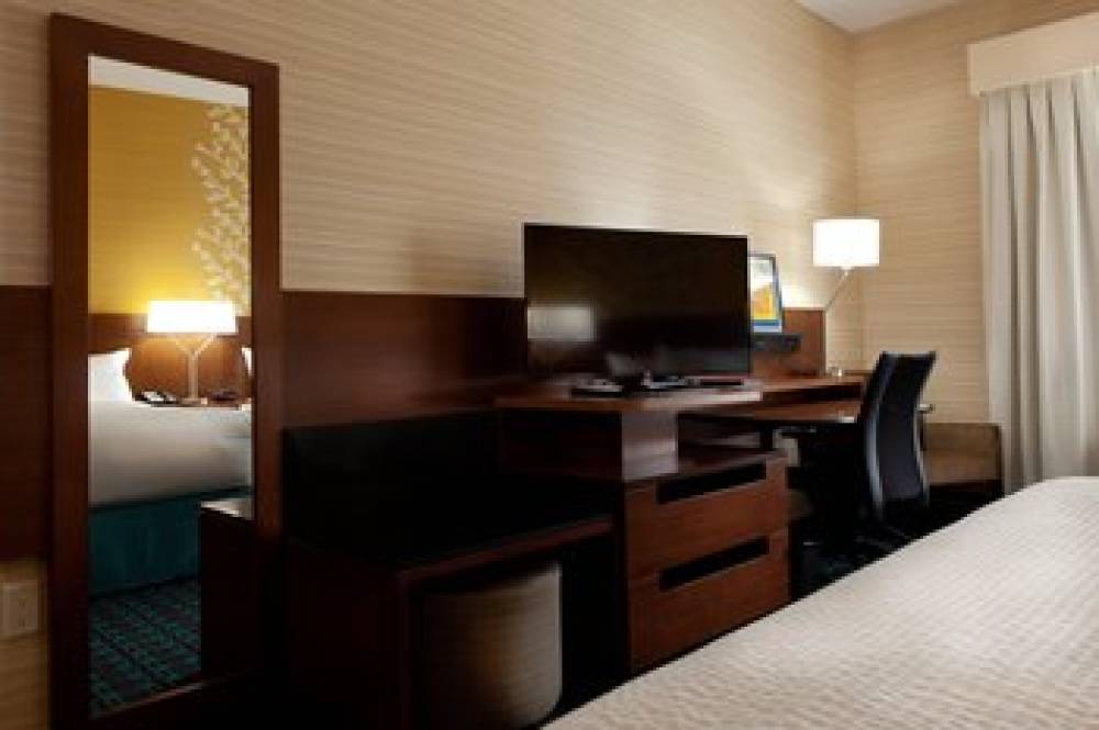 Fairfield Inn And Suites By Marriott Lethbridge 7