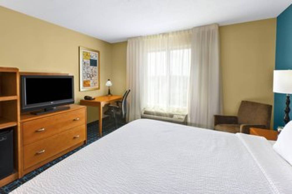 Fairfield Inn And Suites By Marriott Lexington North 9