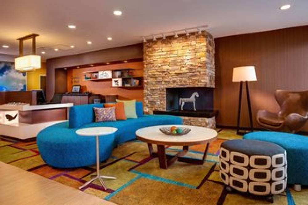 Fairfield Inn And Suites By Marriott Lincoln Southeast 1