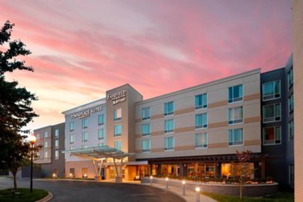 Fairfield Inn And Suites By Marriott Louisville Northeast 3