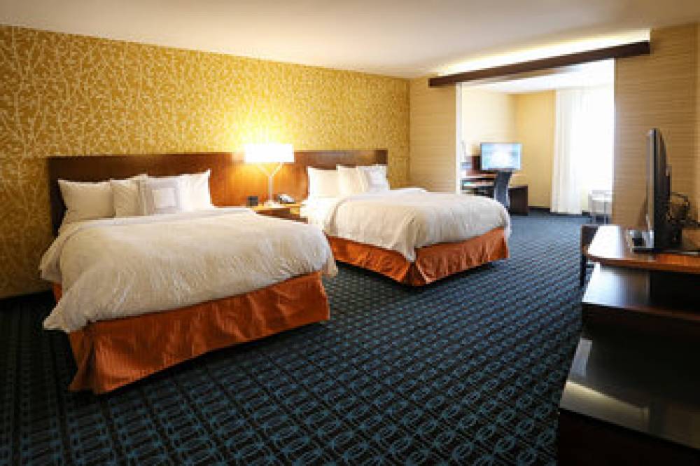 Fairfield Inn And Suites By Marriott Madison Verona 7