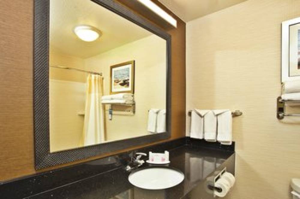 Fairfield Inn And Suites By Marriott Madison West-Middleton 9