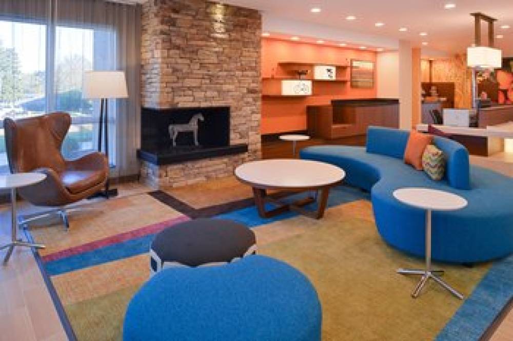 Fairfield Inn And Suites By Marriott Martinsburg 5