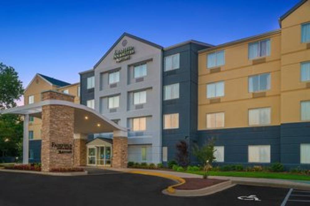 Fairfield Inn And Suites By Marriott Memphis I 240 And Perkins