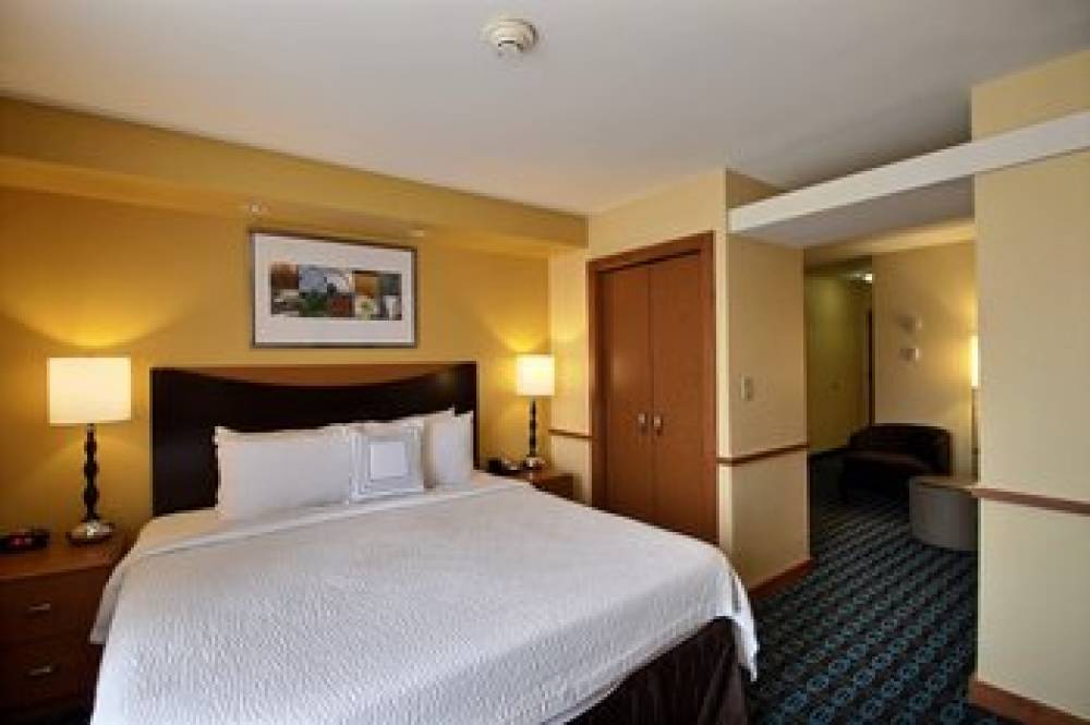 Fairfield Inn And Suites By Marriott Milwaukee Airport 10