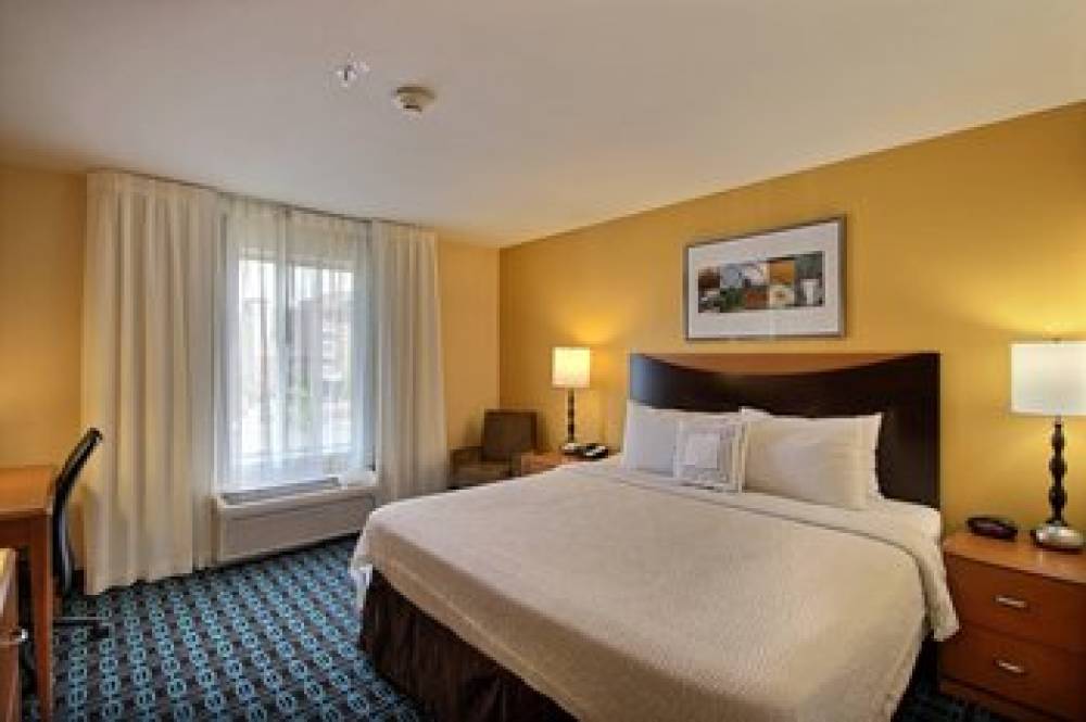 Fairfield Inn And Suites By Marriott Milwaukee Airport 8