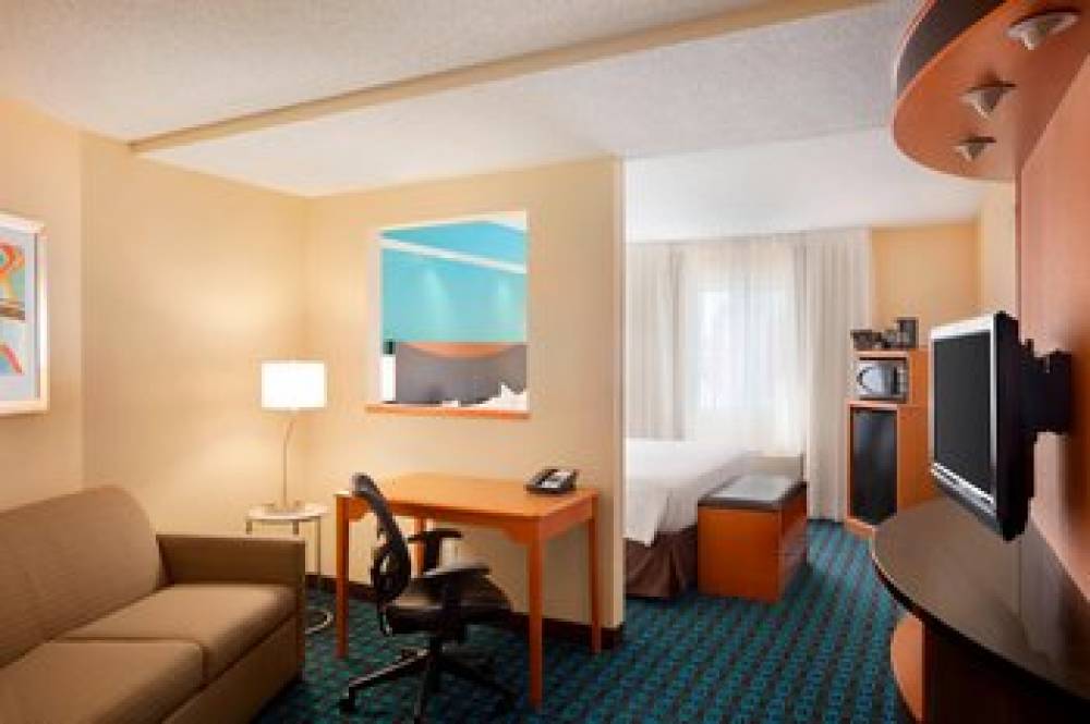 Fairfield Inn And Suites By Marriott Minneapolis St Paul Roseville 9