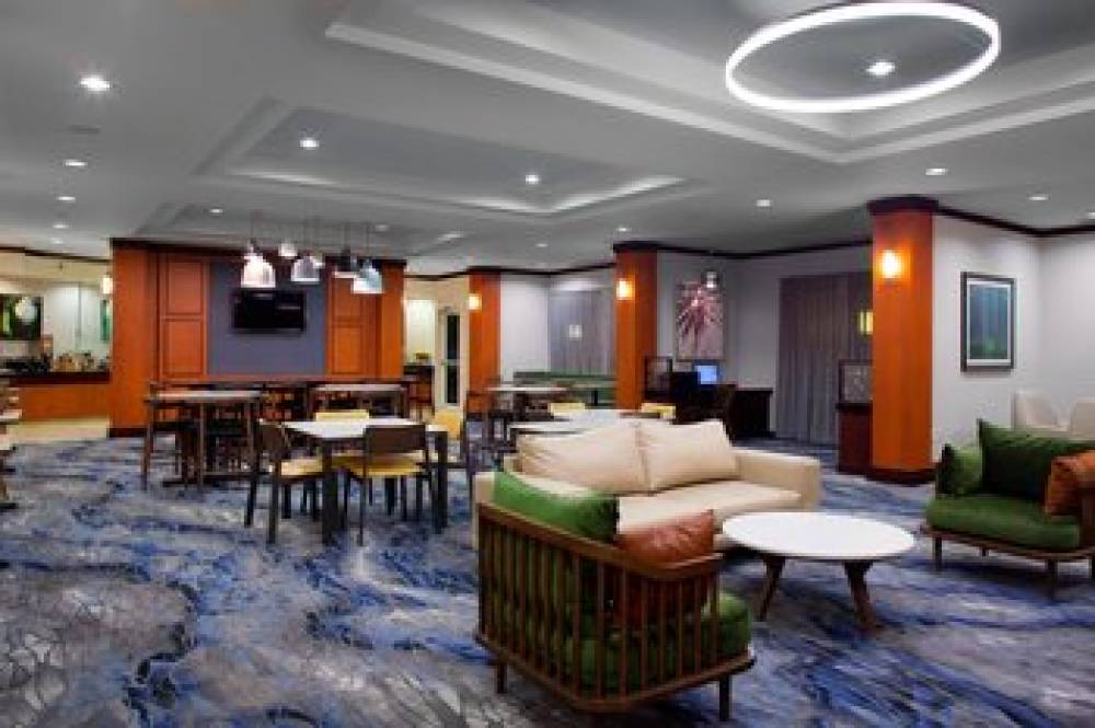 Fairfield Inn And Suites By Marriott Montgomery-EastChase Parkway 1