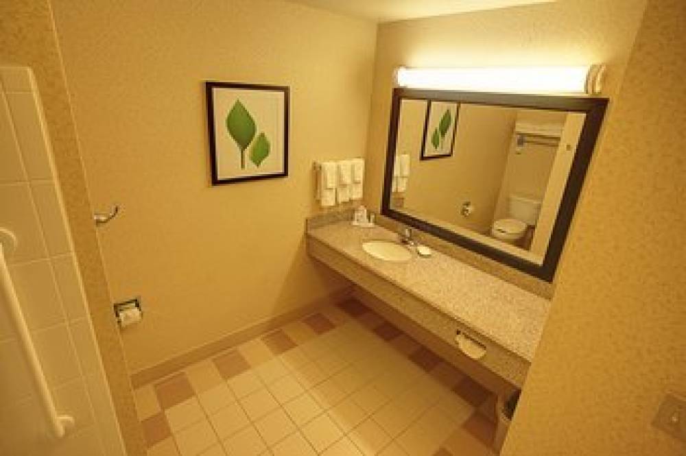 Fairfield Inn And Suites By Marriott Mount Vernon Rend Lake 8