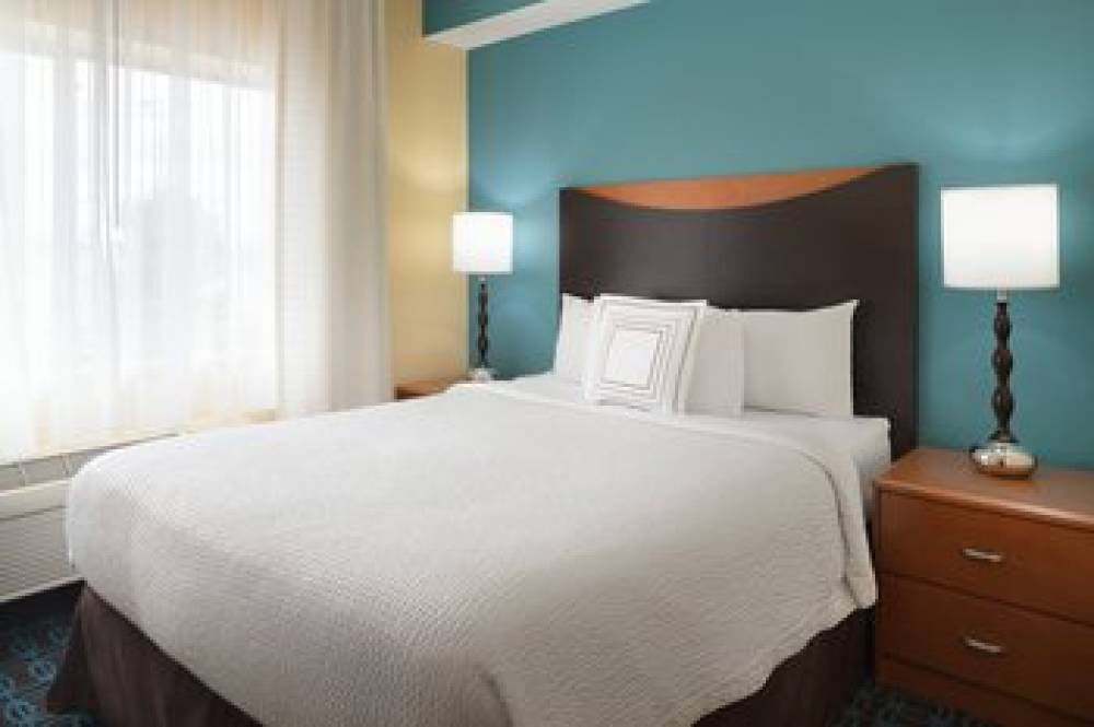 Fairfield Inn And Suites By Marriott Mpls Bloomington Mall Of America 9