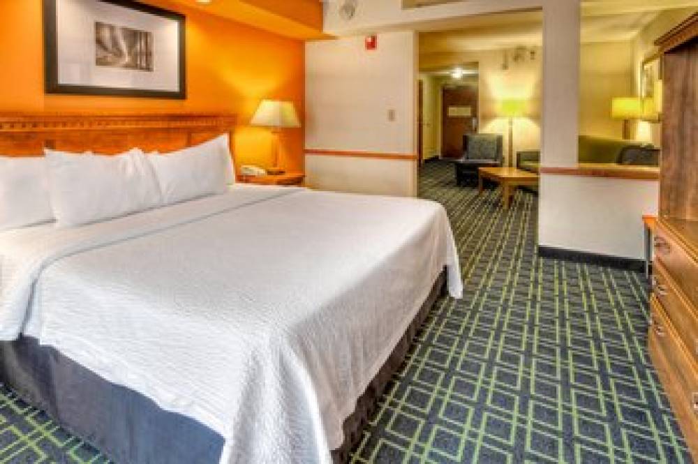 Fairfield Inn And Suites By Marriott Murfreesboro 7