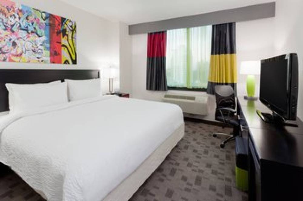 Fairfield Inn And Suites By Marriott New York Queens-Queensboro Bridge 4