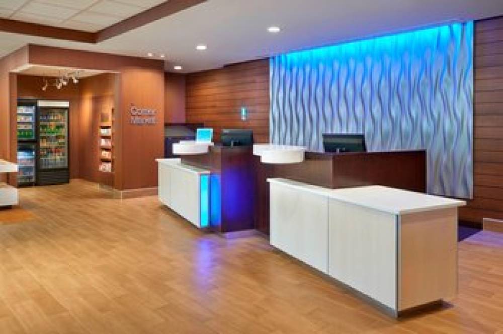 Fairfield Inn And Suites By Marriott Niagara Falls 3