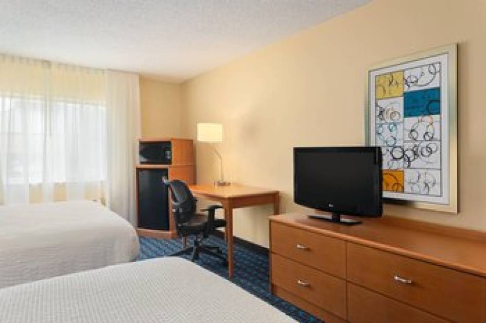 Fairfield Inn And Suites By Marriott Norman 8