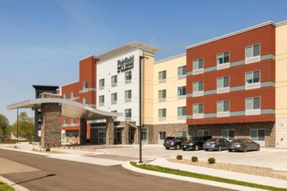 Fairfield Inn And Suites By Marriott Northfield 2