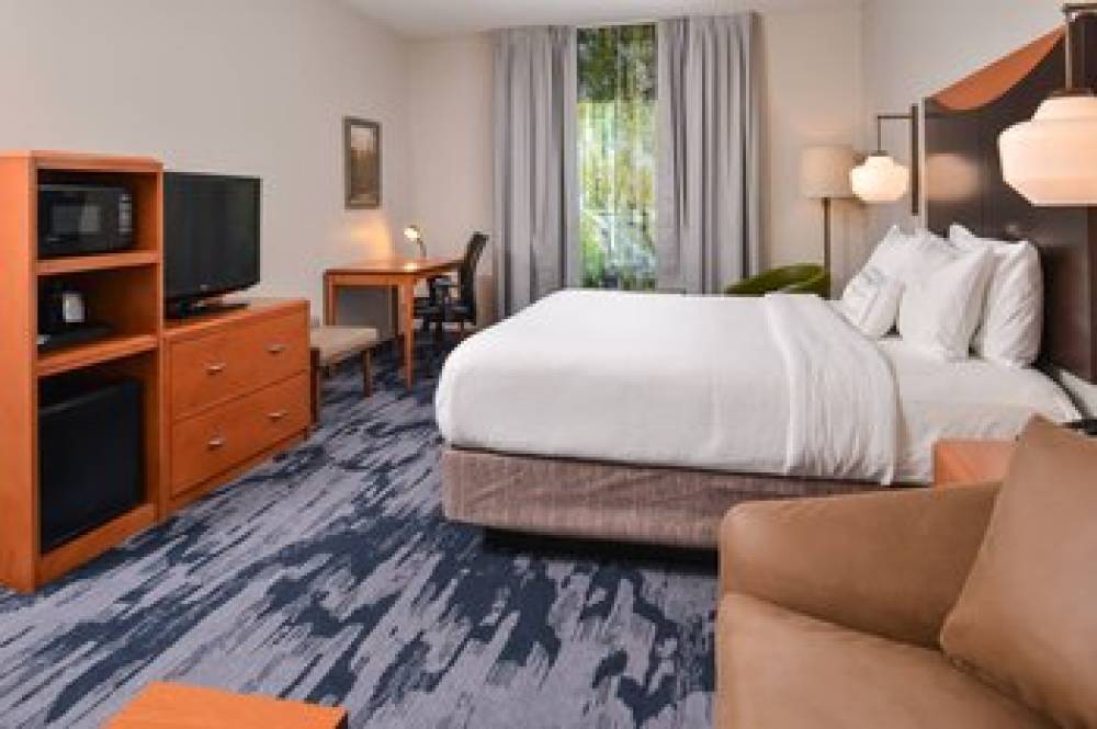 Fairfield Inn And Suites By Marriott Ocala 10