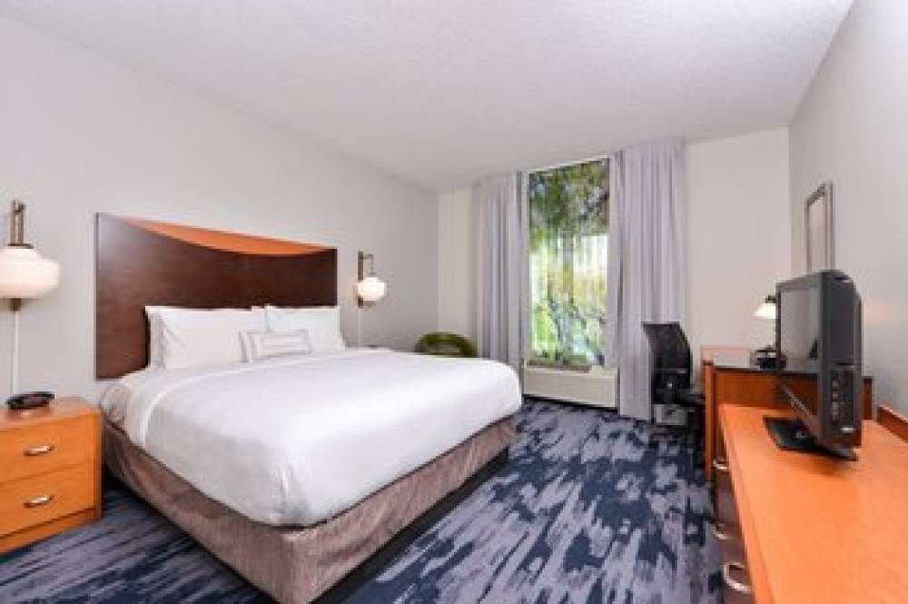 Fairfield Inn And Suites By Marriott Ocala 8