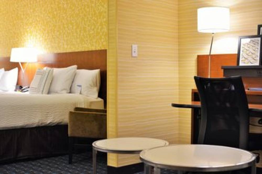 Fairfield Inn And Suites By Marriott Omaha Northwest 10