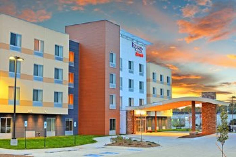 Fairfield Inn And Suites By Marriott Omaha Northwest