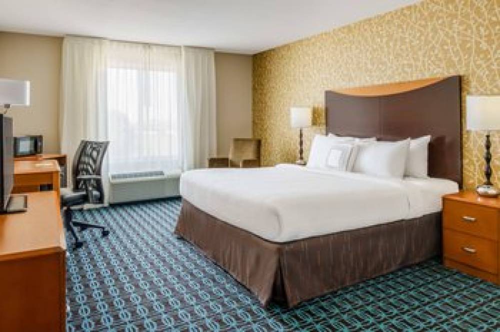 Fairfield Inn And Suites By Marriott Peoria East 4