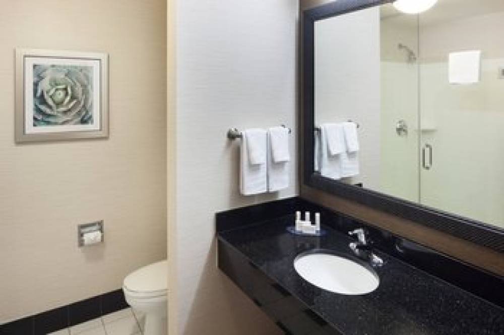 Fairfield Inn And Suites By Marriott Phoenix Chandler Fashion Center 10