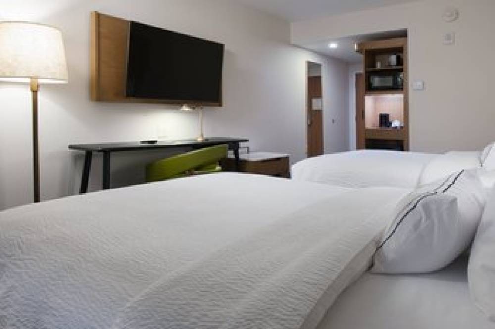 Fairfield Inn And Suites By Marriott Pittsburgh Downtown 8