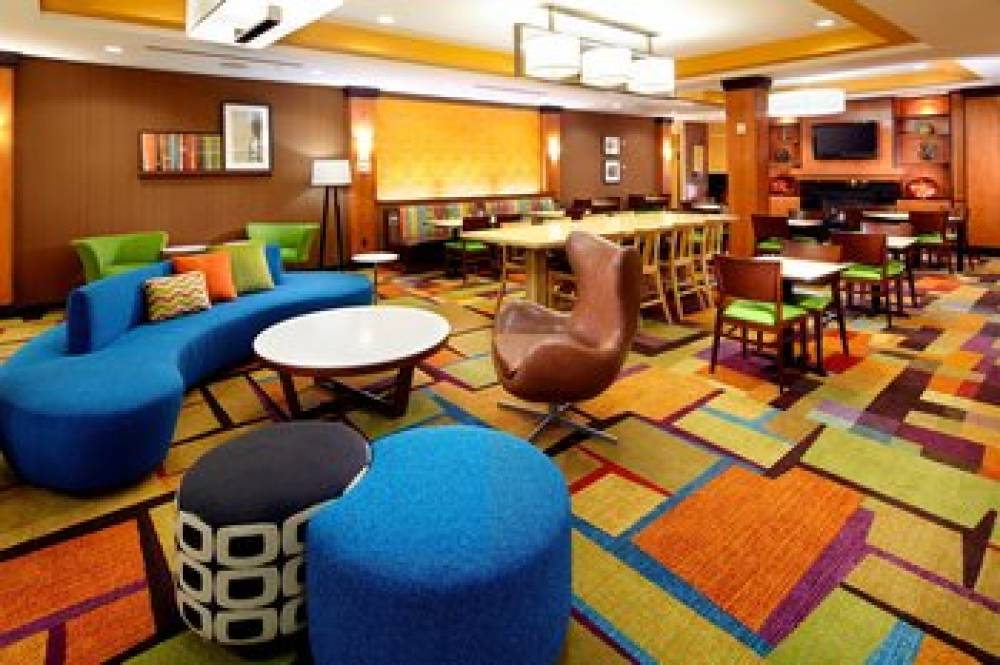 Fairfield Inn And Suites By Marriott Pittsburgh Neville Island 4