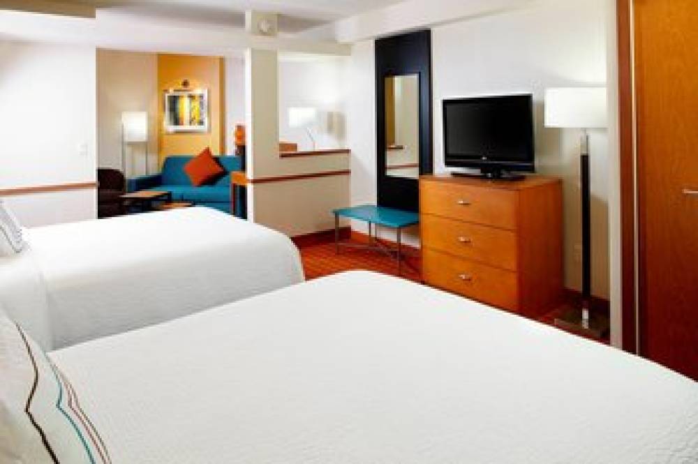 Fairfield Inn And Suites By Marriott Pittsburgh Neville Island 8