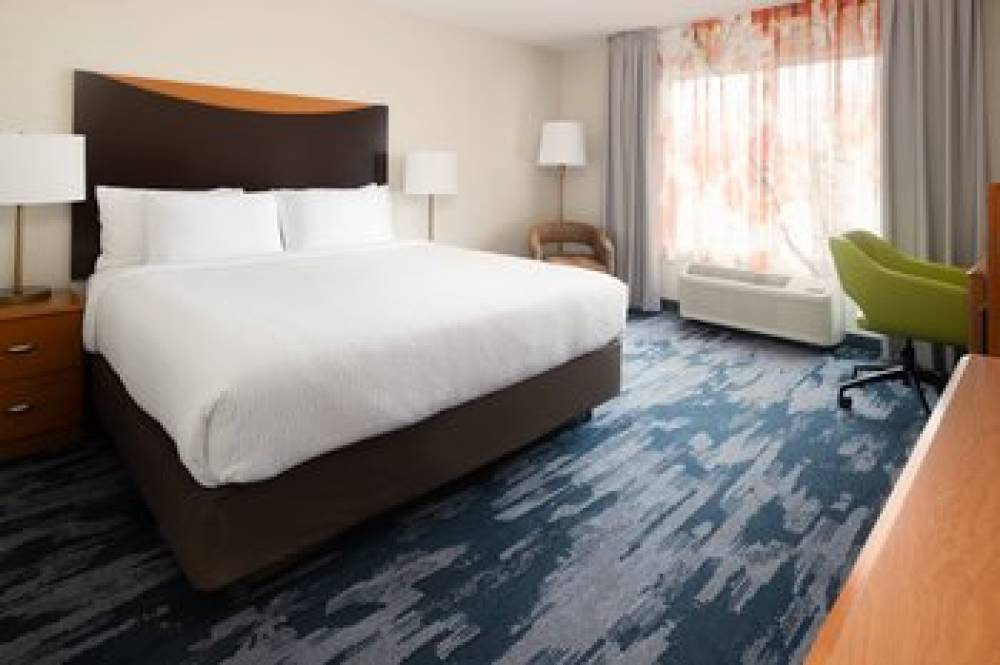 Fairfield Inn And Suites By Marriott Portland Airport 3