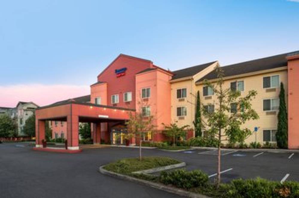 Fairfield Inn And Suites By Marriott Portland North 2