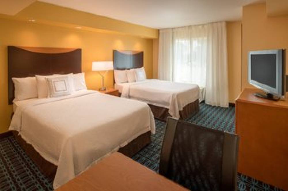 Fairfield Inn And Suites By Marriott Portland North 8