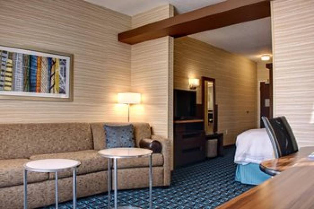 Fairfield Inn And Suites By Marriott Reading Wyomissing 8