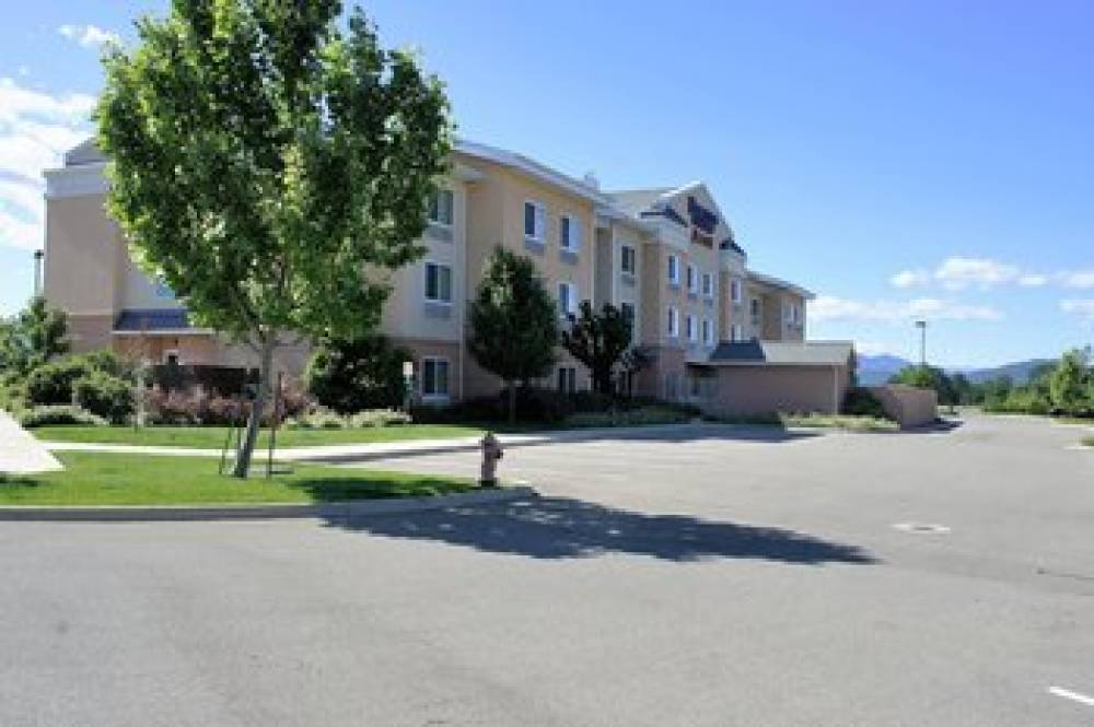 Fairfield Inn And Suites By Marriott Redding