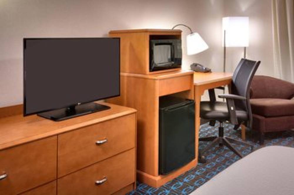 Fairfield Inn And Suites By Marriott Richfield 8