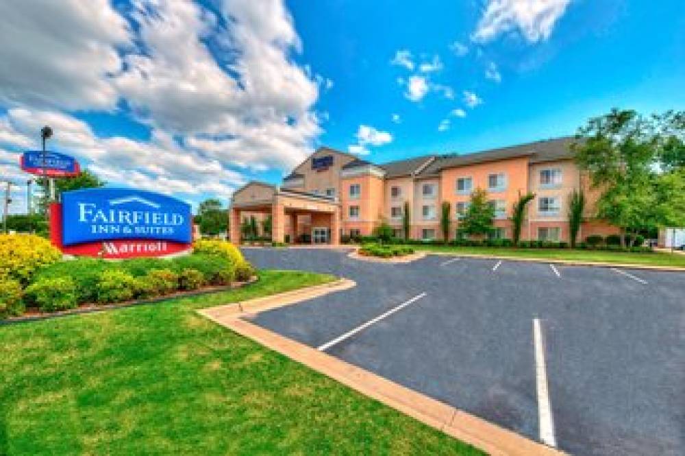 Fairfield Inn And Suites By Marriott Russellville 2