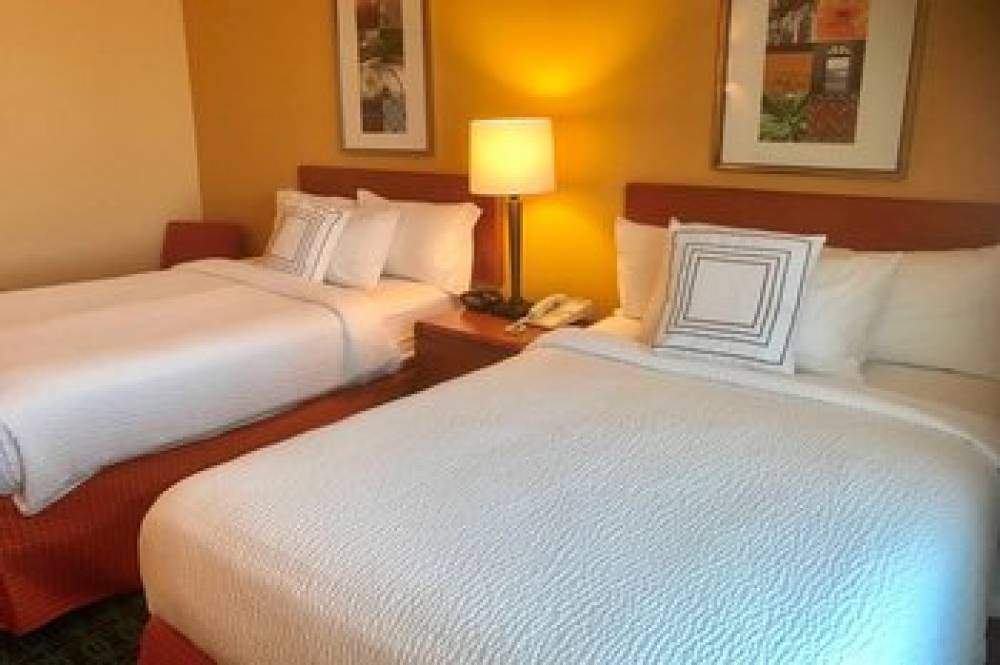 Fairfield Inn And Suites By Marriott Sacramento Airport Natomas 2