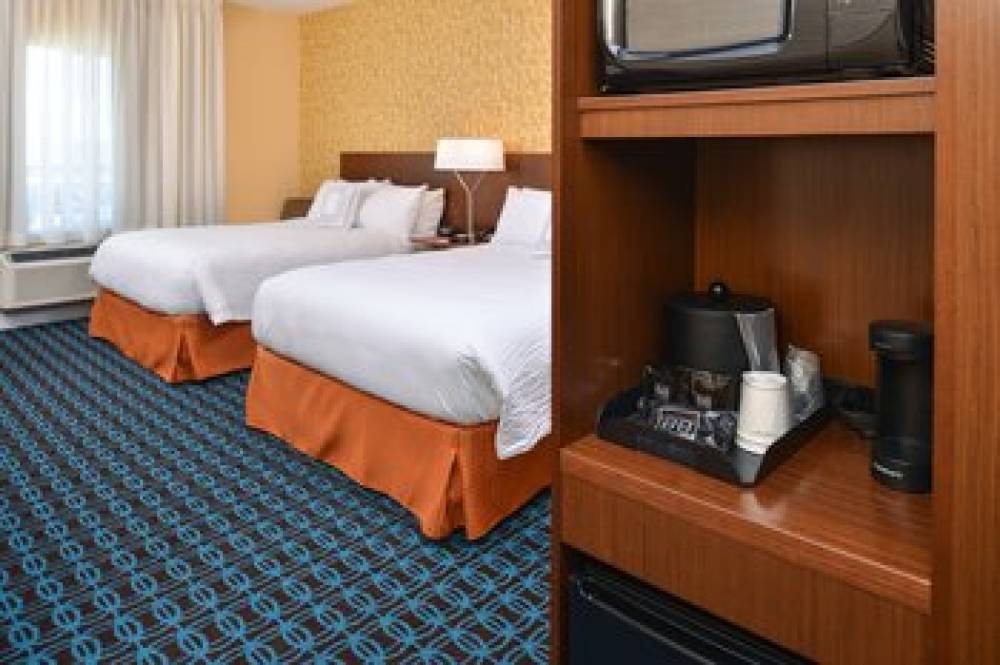 Fairfield Inn And Suites By Marriott Sacramento Airport Woodland 6