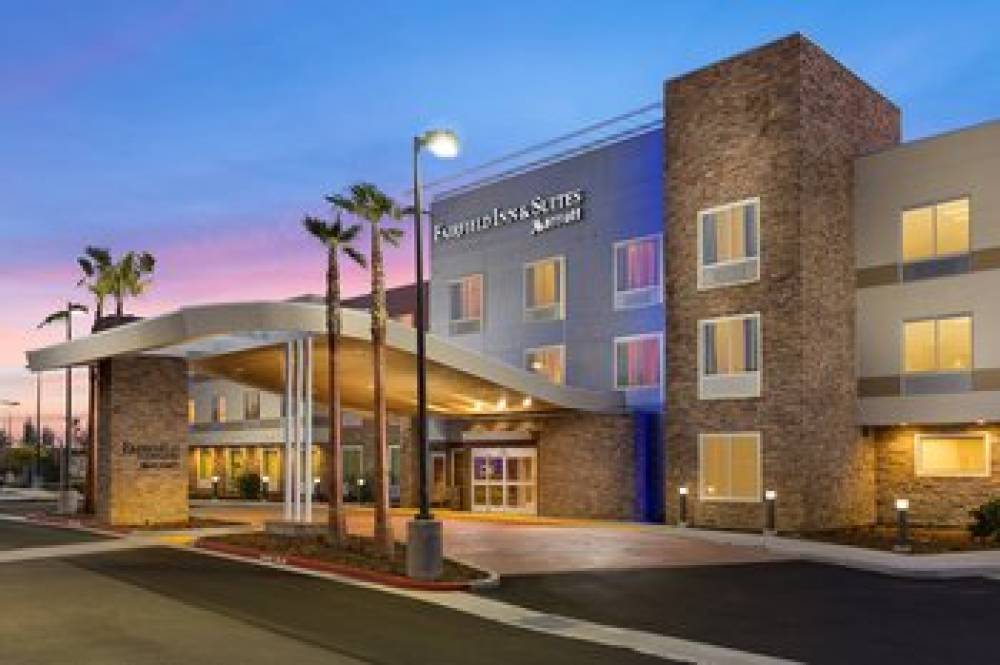 Fairfield Inn And Suites By Marriott Sacramento Folsom 2