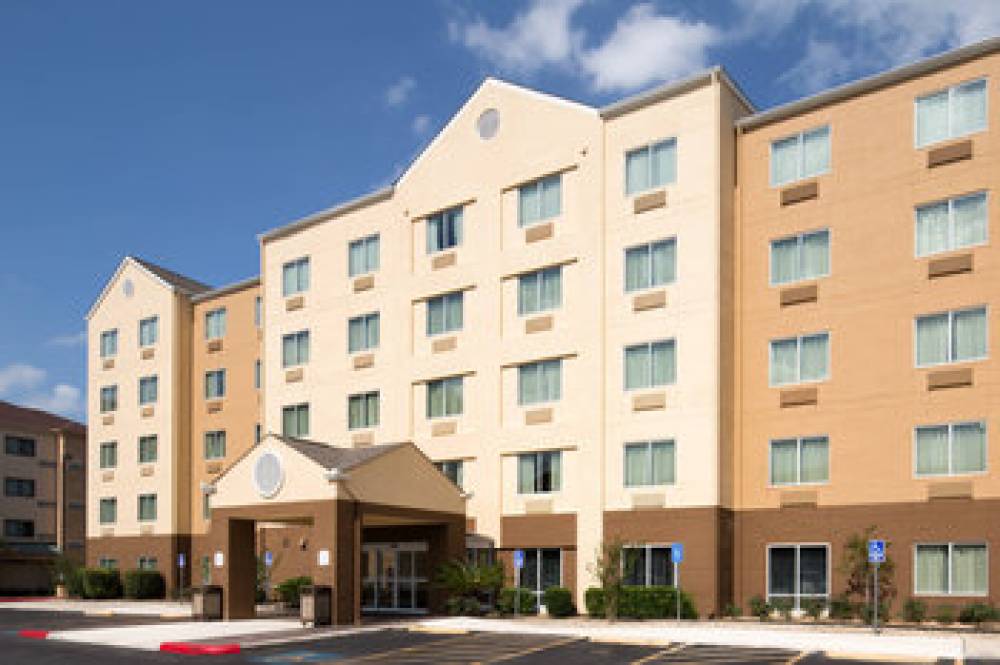 Fairfield Inn And Suites By Marriott San Antonio Airport North Star Mall