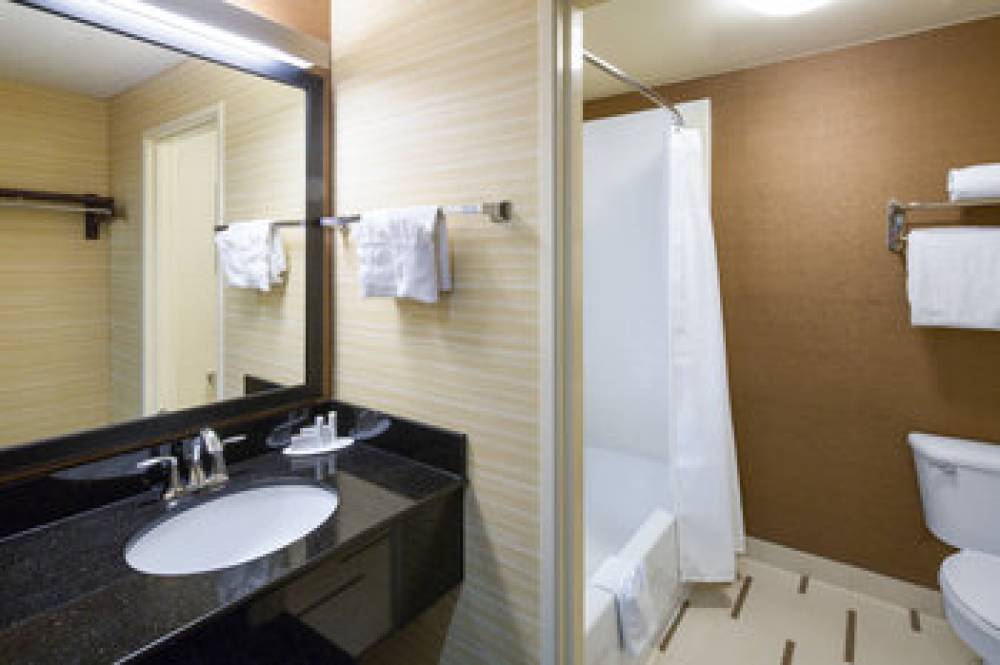 Fairfield Inn And Suites By Marriott San Antonio Airport-North Star Mall 10