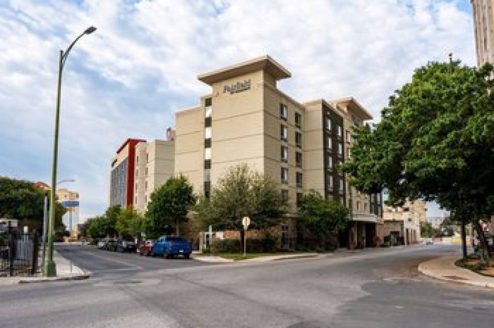 Fairfield Inn And Suites By Marriott San Antonio Alamo Plaza Conv Center 2