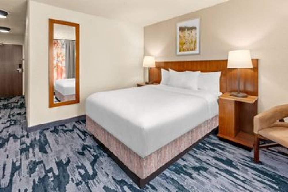 Fairfield Inn And Suites By Marriott San Antonio Downtown Market Square 8