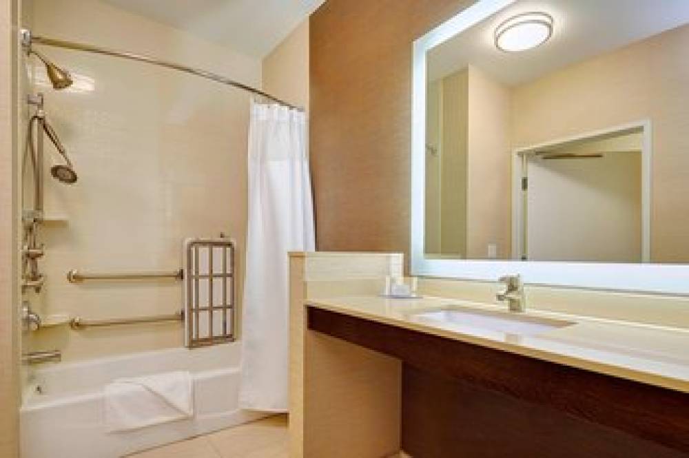 Fairfield Inn And Suites By Marriott San Diego Carlsbad 8