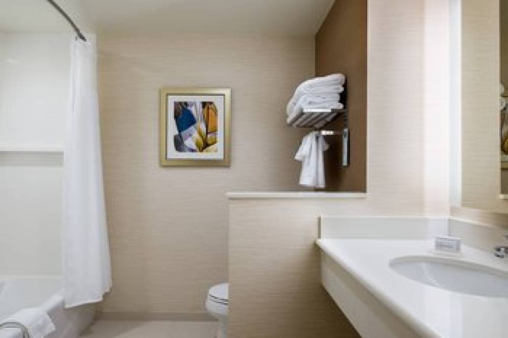 Fairfield Inn And Suites By Marriott San Diego North-San Marcos 7