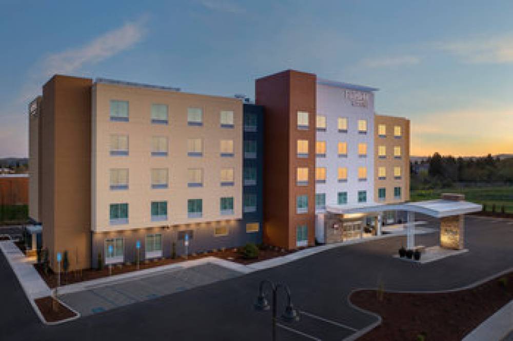 Fairfield Inn And Suites By Marriott Santa Rosa Rohnert Park 1