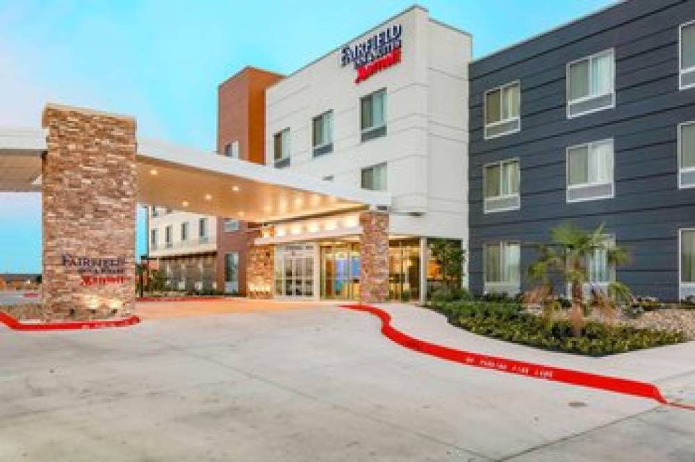 Fairfield Inn And Suites By Marriott Snyder 1